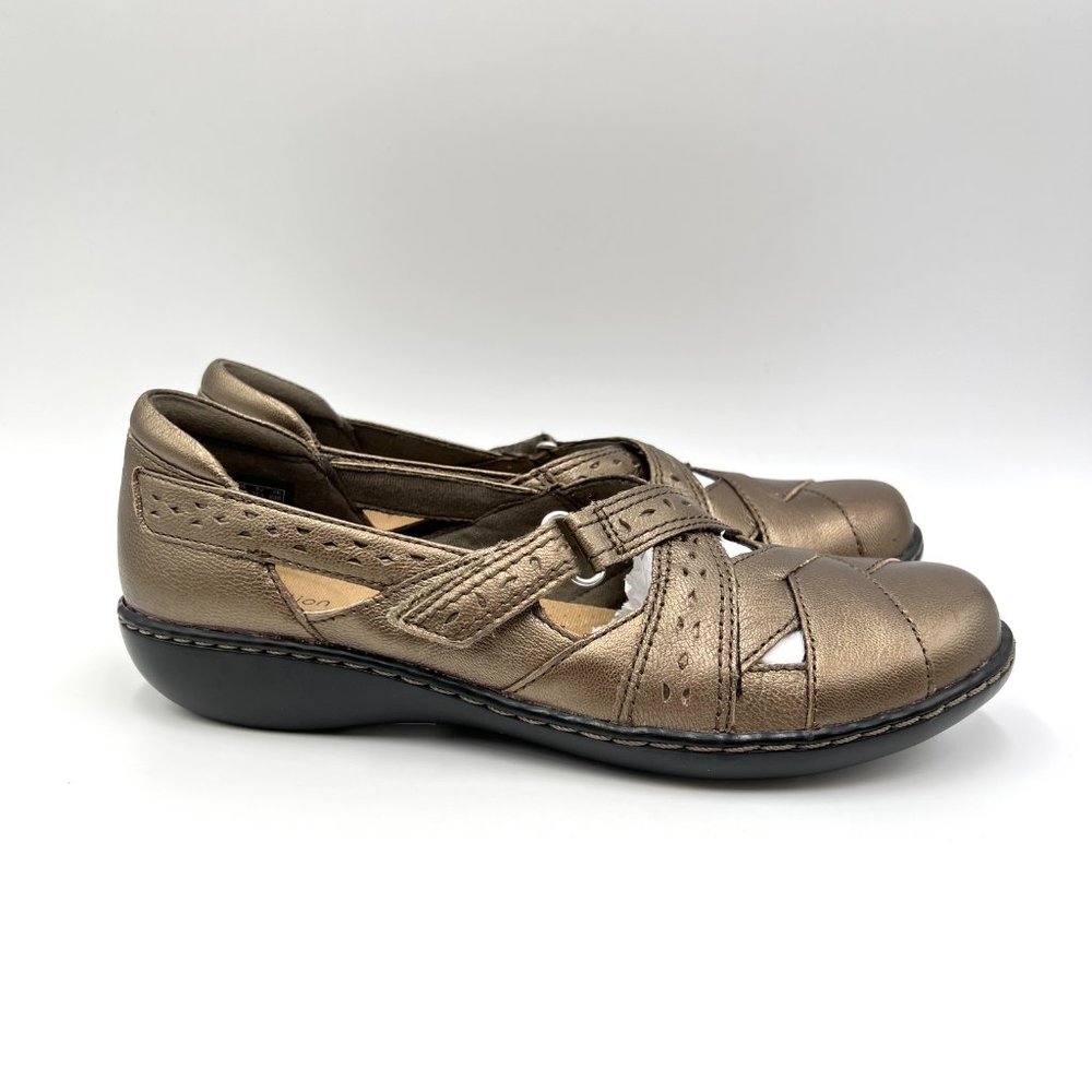 Clarks Size 7 Ashland Spin Q Metallic Brown‎ Bronze Leather Flats Loafers Shoes